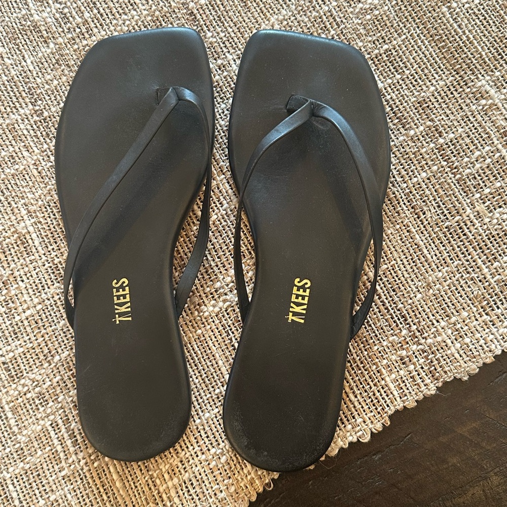 TKEES Women's Square Toe Flip Flop